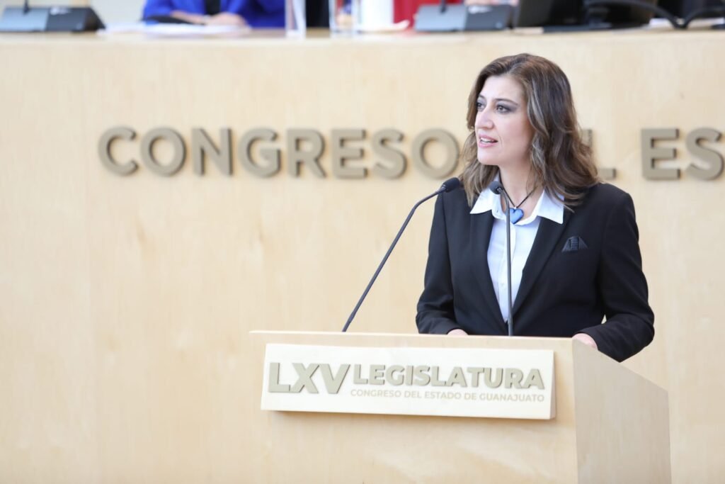 Exhorta el Congreso a las entidades federativas a revisar su legislación en materia procesal civil y familiar