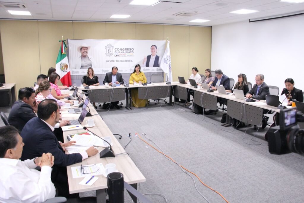 Analizan iniciativas del GPPAN que contribuyen al fortalecimiento de la educación en Guanajuato