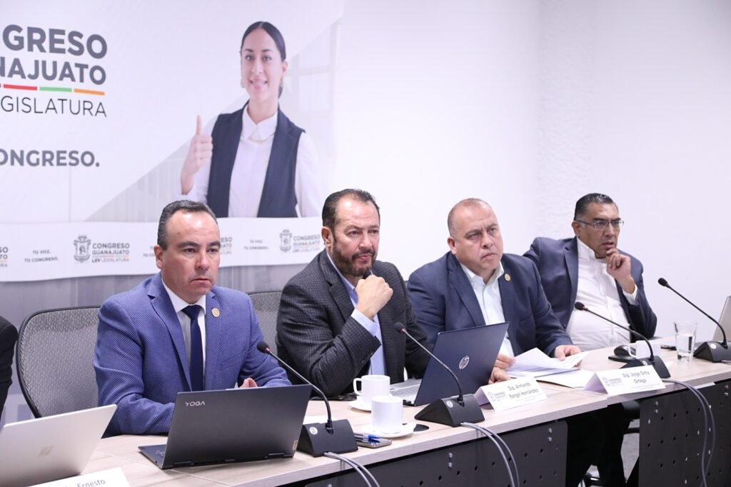 En la reunión se resaltó la importancia de contar con una nueva Ley Municipal para el Estado de Guanajuato.