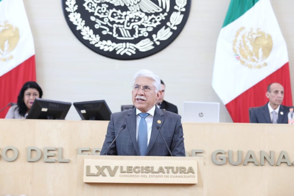 El diputado Luis Ernesto Ayala Torres afirmó que Guanajuato avanza y no se detiene.