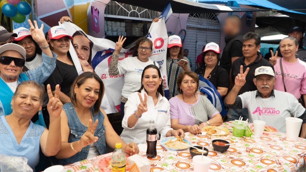 Lorena Alfaro fue bien recibida por los comerciantes del mercado Vicente Guerrero