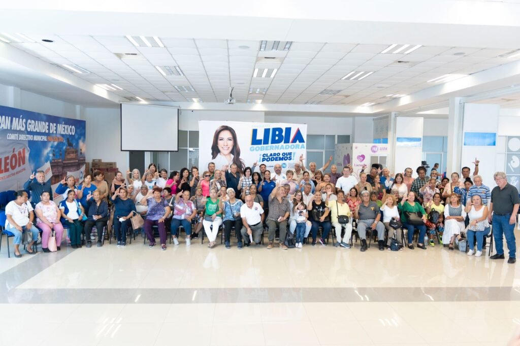 Libia Dennise reiteró su compromiso con los adultos mayores de Guanajuato.