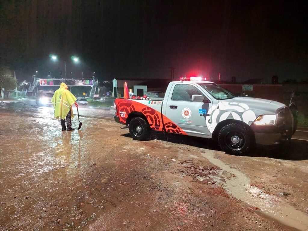 Autoridades de San Miguel de Allende supervisan varios puntos de riesgo en la temporada de lluvias.