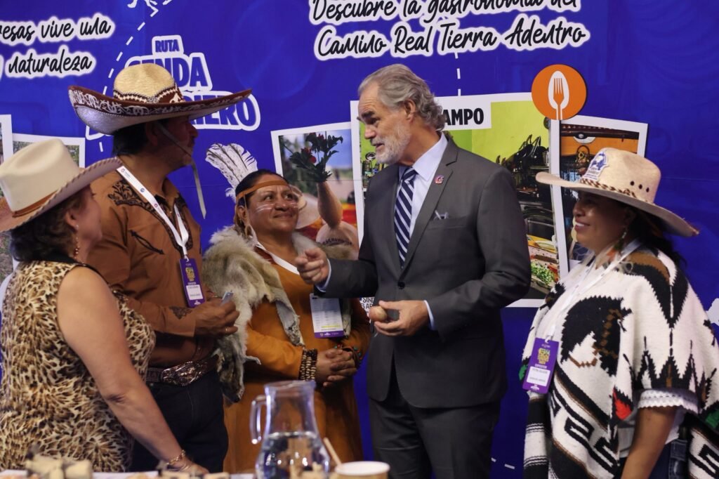 En el evento, el Municipio de Ocampo estuvo presente con el producto Senda del Arriero.