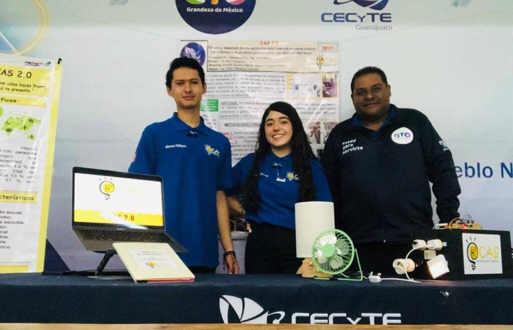 La competencia premia a los mejores proyectos de corte tecnológico entre participantes de México y Estados Unidos.