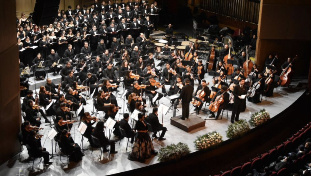 El Teatro Juárez será el recinto donde la Orquesta Filarmónica del Estado de Chihuahua se presente.