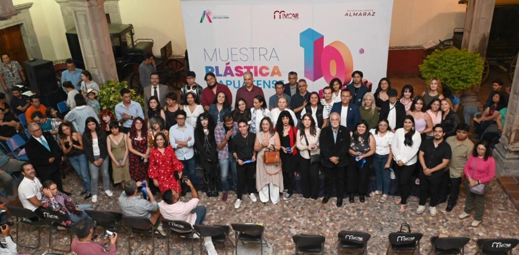 En la muestra participan 51 artistas irapuatenses, de los cuales, 23 expondrán por primera vez.