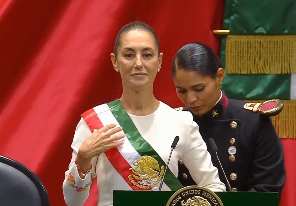 Momento en que Claudia Sheinbaum, realizó la toma de posesión como Presidenta de la República Mexicana.