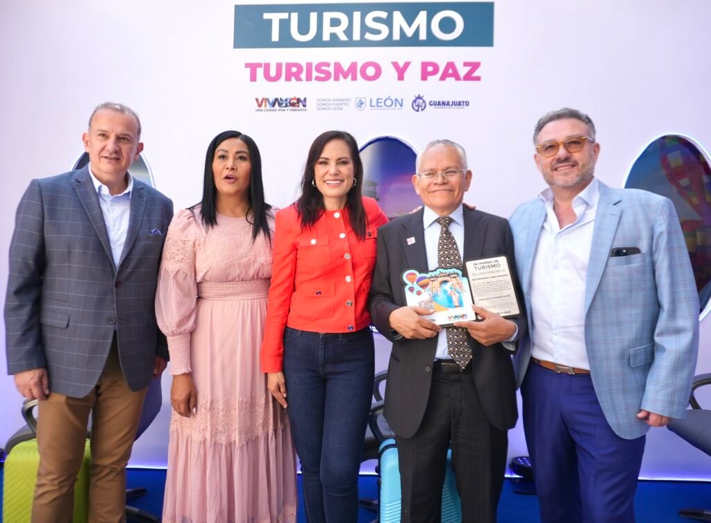Ale Gutiérrez destacó que en los últimos tres años, llegaron 13.9 millones de turistas a León.