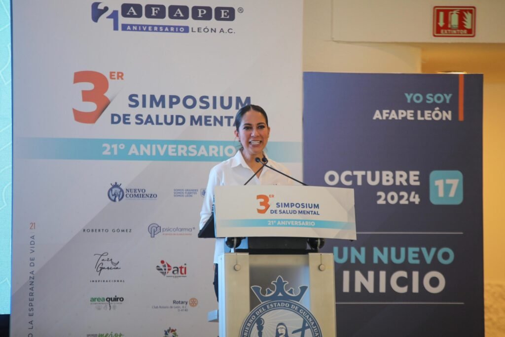 Libia Dennise destaca que se va a impulsar un programa de salud mental en las escuelas de Guanajuato.
