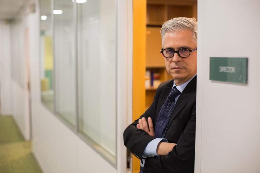 Javier Moreno, impartirá su seminario taller 'El periodismo en tiempos de caos', además ofrecerá una masterclass.