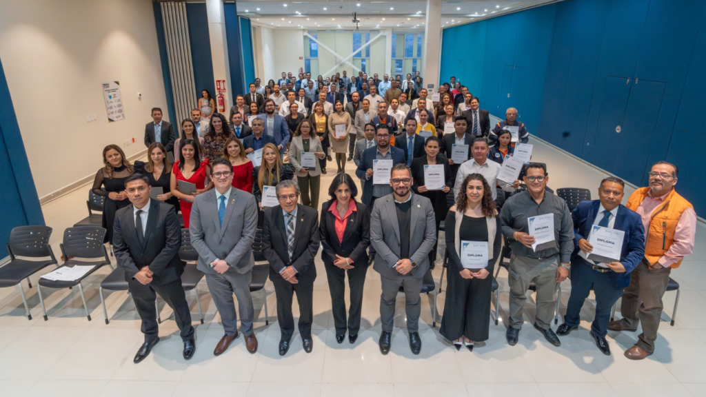 La clausura capacitación para personas servidoras públicas en la resolución de conflictos se celebró en el Tribunal de Justicia Administrativa.