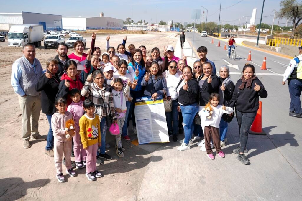 Ale Gutiérrez destacó que la ampliación de esta vialidad beneficia a 170 mil personas de la zona oriente y tuvo una inversión para esta obra fue de 100 millones de pesos.