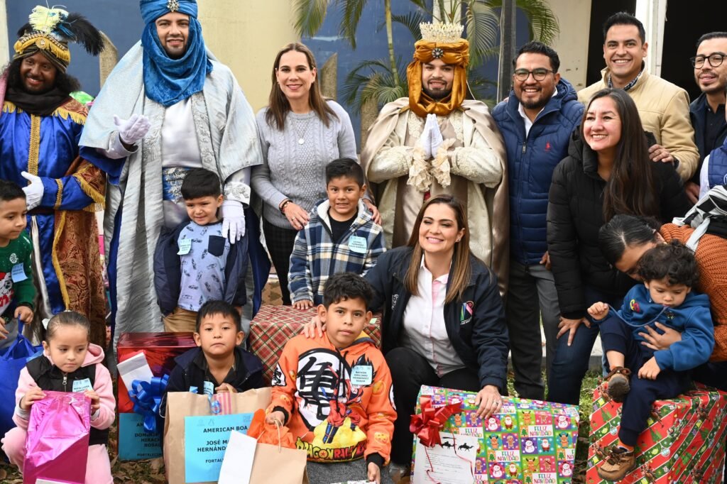 Lorena Alfaro destacó la importancia de seguir conservando las tradiciones e ilusiones en los pequeñines de Irapuato.