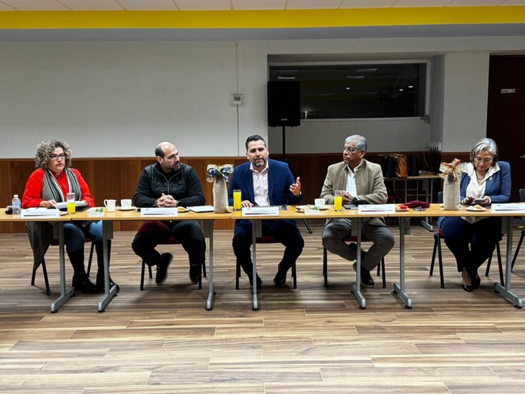 El titular de la SOP destacó la buena relación entre el Gobierno Federal y Estatal en materia de Obra Pública.
