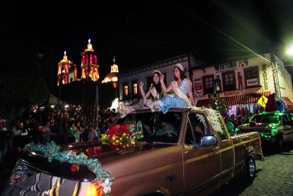 Luis Fernando Velázquez invitó a la ciudadanía a disfrutar de estas fiestas en familia.