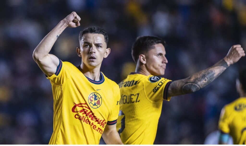 El equipo de Coapa no tuvo problemas al final para vencer y golear al Rebaño Sagrado y lo elimina de la Concacaf Champions Cup.