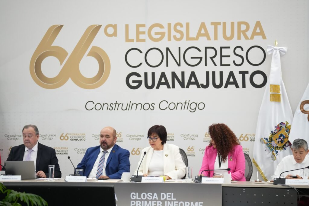 Durante el encuentro, las diputadas y diputados del PAN y PRD destacaron temas a favor del desarrollo de Guanajuato.