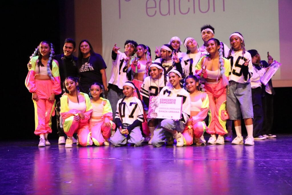 Los participantes mostraron sus grandes cualidades y aptitudes sobre el escenario.