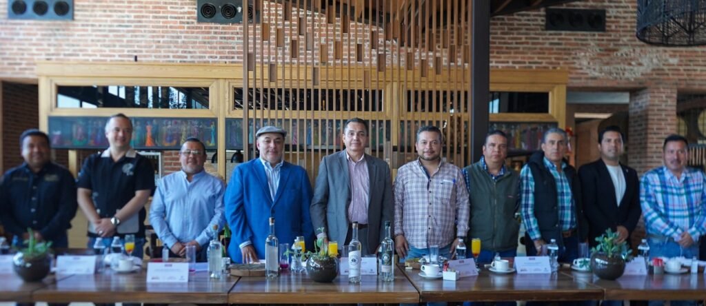 Erick Montemayor destacó junto con otros alcaldes de Guanajuato, la importancia de sumar fuerzas e impulsar el turismo.