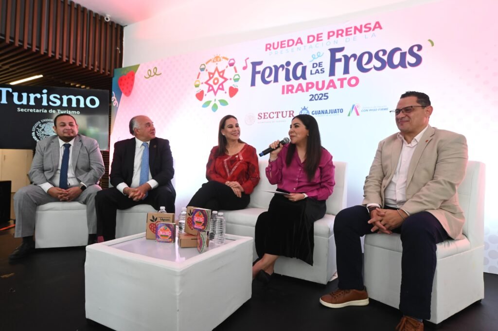 Lorena Alfaro García, presidenta de Irapuato invitó desde la ciudad de México a la Feria de las Fresas 2025.