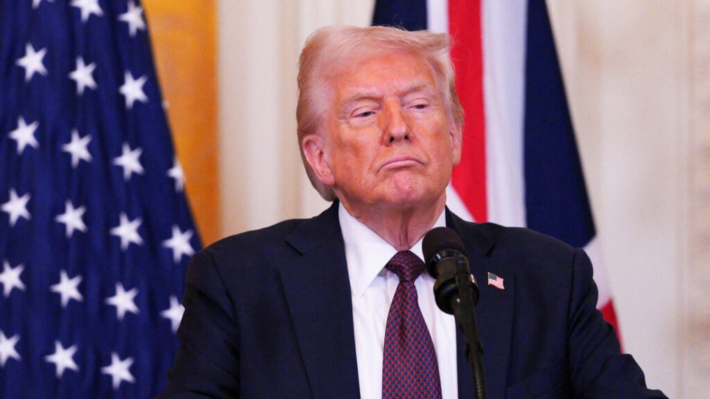 Donald Trump volvió a crear controversia por un comentario contra México y Canadá.