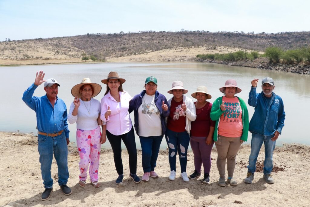 La presidenta de Irapuato destacó que se trabaja para mejorar la vida de cientos de familias de las localidades.