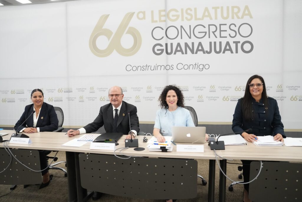 Durante la mesa de trabajo, también se habló sobre el eje “Guanajuato es Vocación”, liderada por la Secretaría de Educación de Guanajuato (SEG).