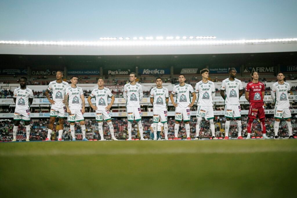 Los Esmeraldas de León cada vez ven más difícil el que puedan llegar a jugar al Mundial de Clubes.
