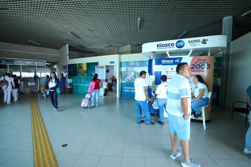 De igual manera se informó que se brinda atención médica general, nutricional, psicológica y dental gratuita o a bajo costo.