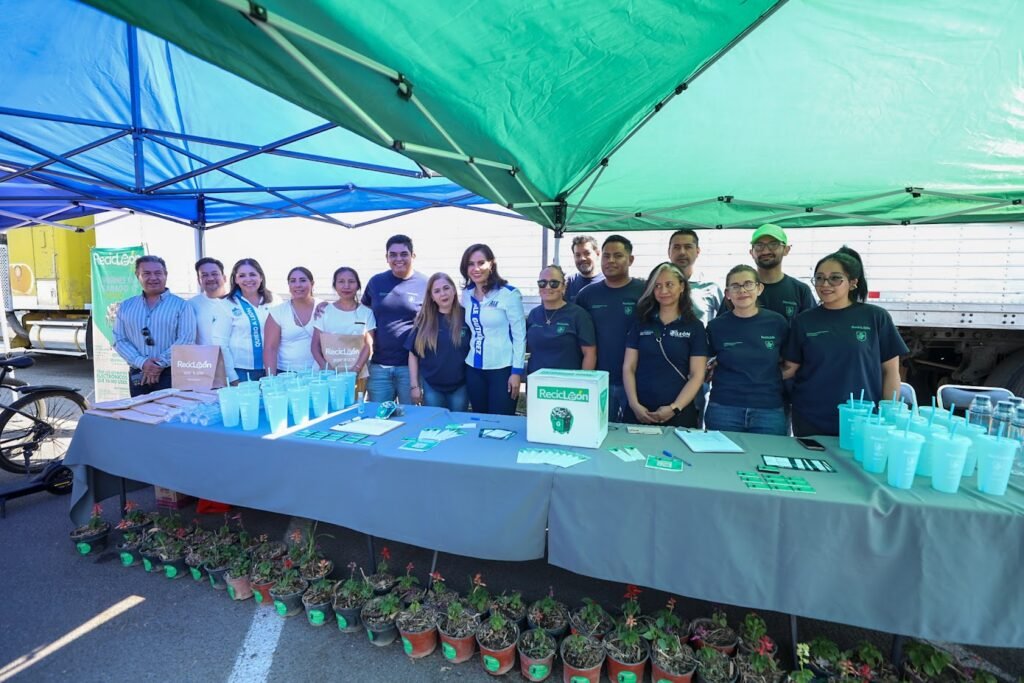En el día mundial del Reciclaje, Ale Gutiérrez participó en la primera edición del 2025 de RecicLeón.