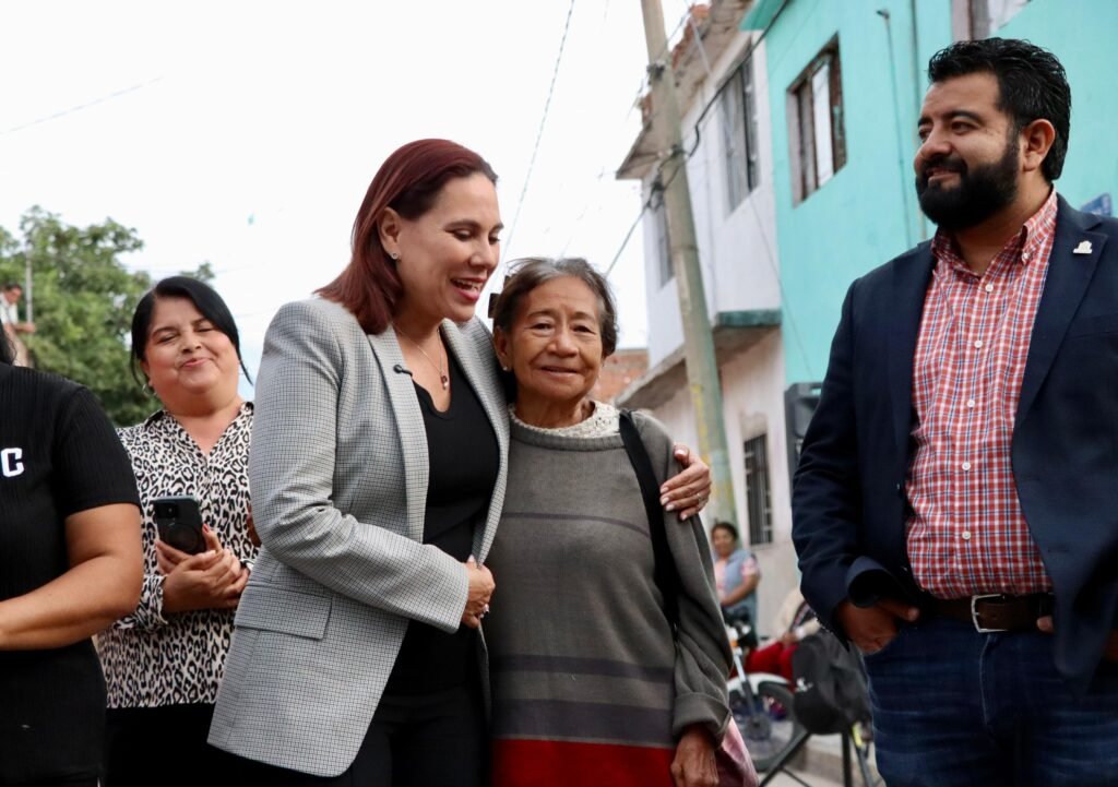 El Gobierno Municipal que encabeza la alcaldesa Lorena Alfaro, trabaja en ofrecer soluciones a las familias.