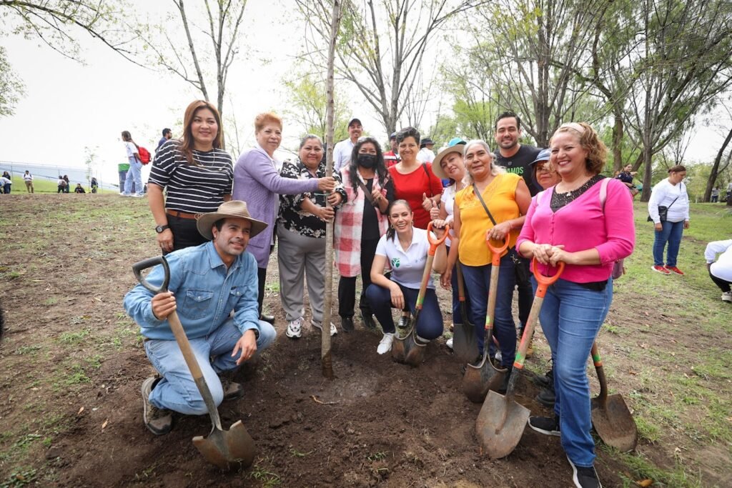 Ale Gutiérrez destacó que la participación de las y los leoneses, fortalece el compromiso por una ciudad más verde y con mejor calidad de vida.