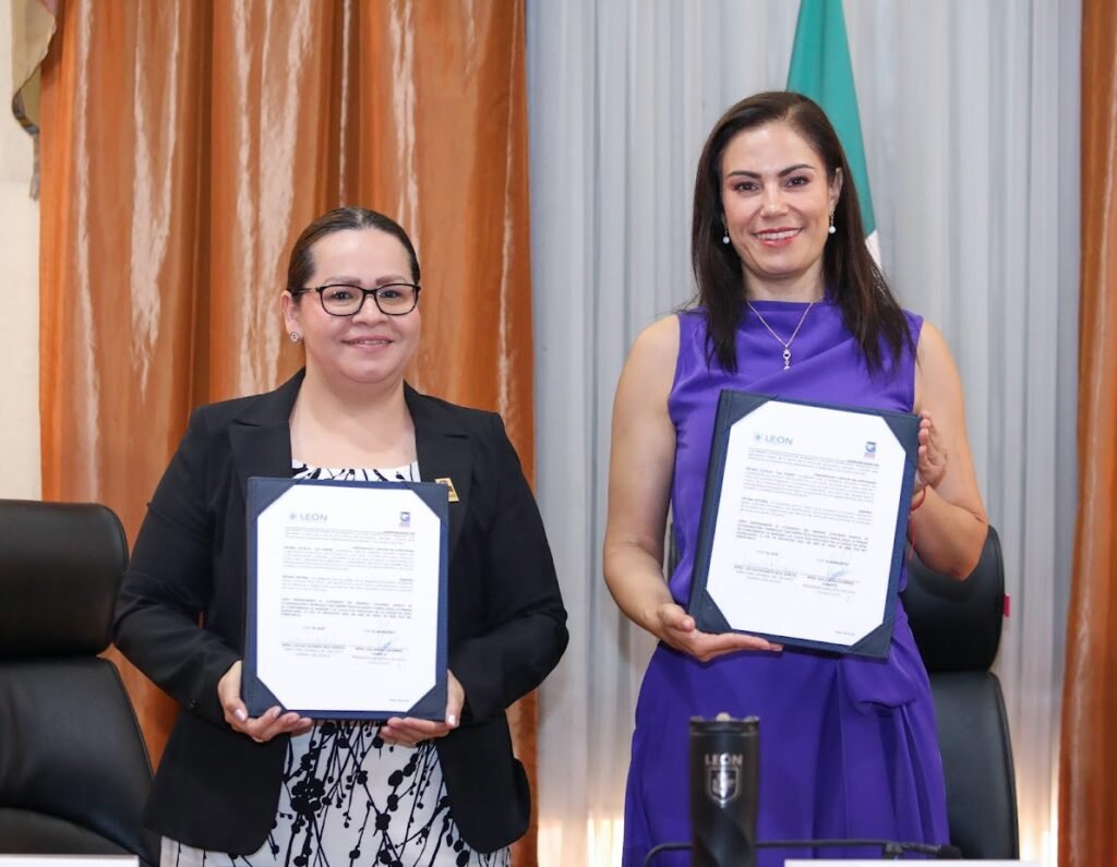 Ale Gutiérrez, presidenta municipal, destacó que preservar la historia fortalece la identidad y el sentido de pertenencia.