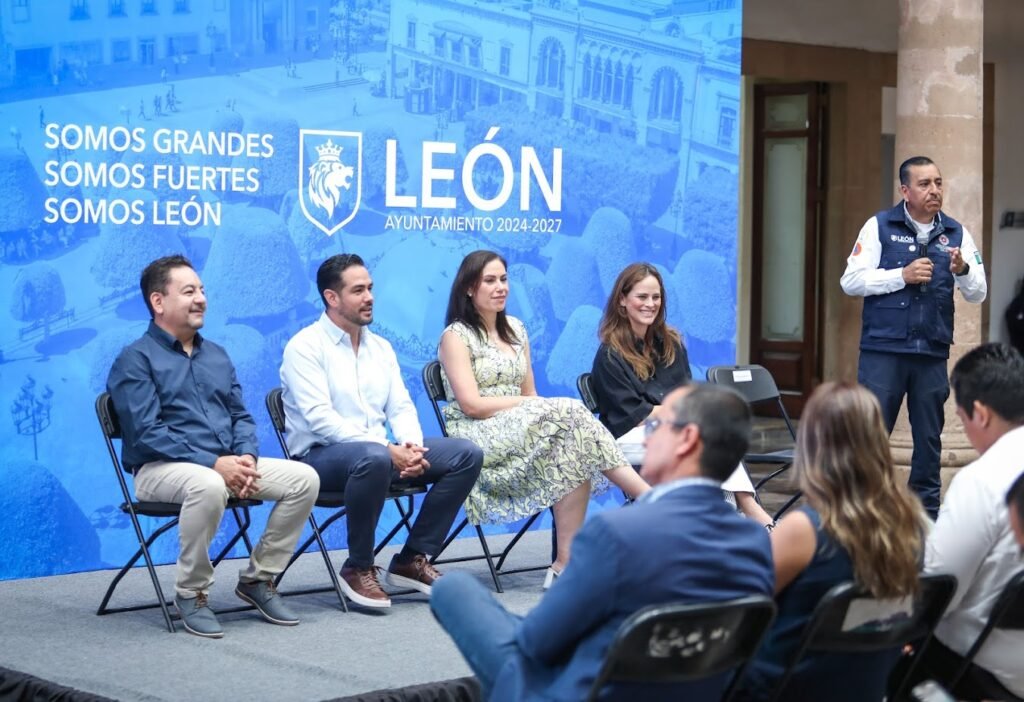 Ale Gutiérrez invitó a la ciudadanía a llamar ante cualquier ocasión a los números de emergencia.