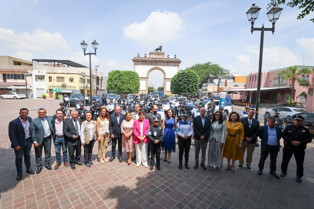 Ale Gutiérrez, afirmó que se busca que cada visitante se sienta como en casa, ya que 71 elementos integran el grupo de la Policía Turística de León.