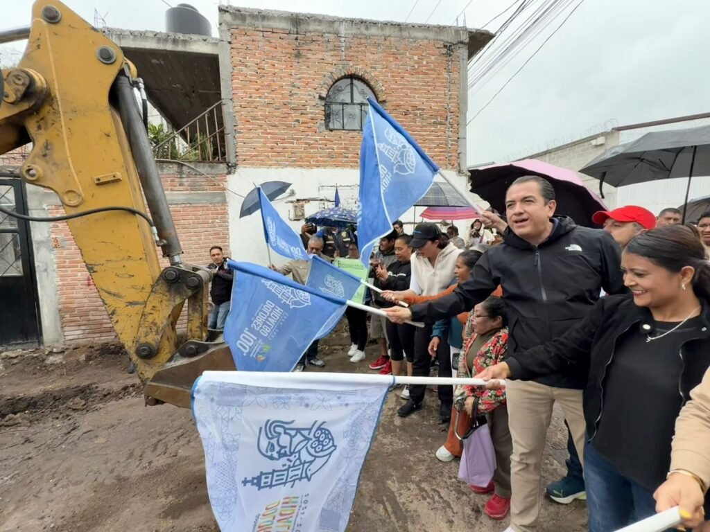 Autoridades de Dolores Hidalgo destacaron el trabajo de 80 obras de infraestructura básica en comunidades y colonias.