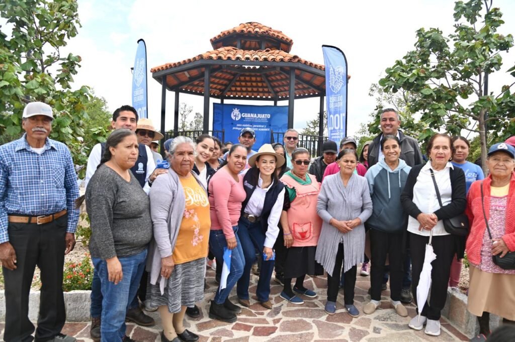 El alcalde de Manuel Doblado, Adrián Hernández destacó la importancia de seguir trabajando por la ciudadanía.