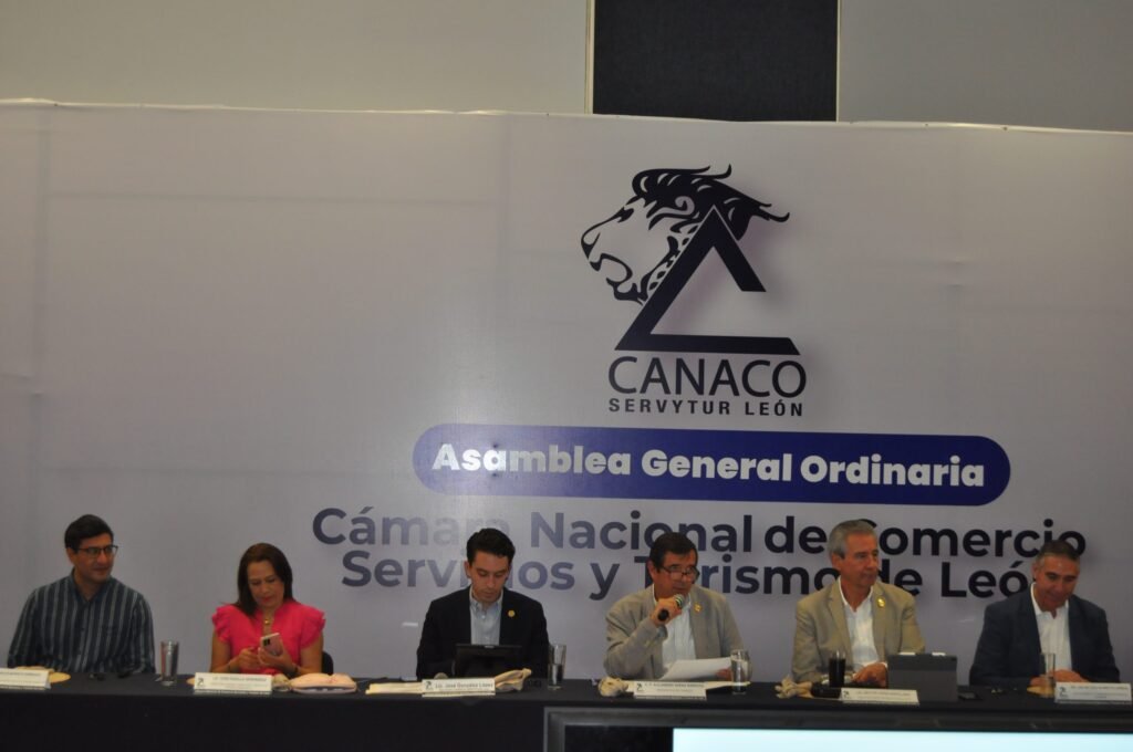 Durante este encuentro, se destacó la importancia de trabajar por el crecimiento económico y generar cambios positivos en Guanajuato.