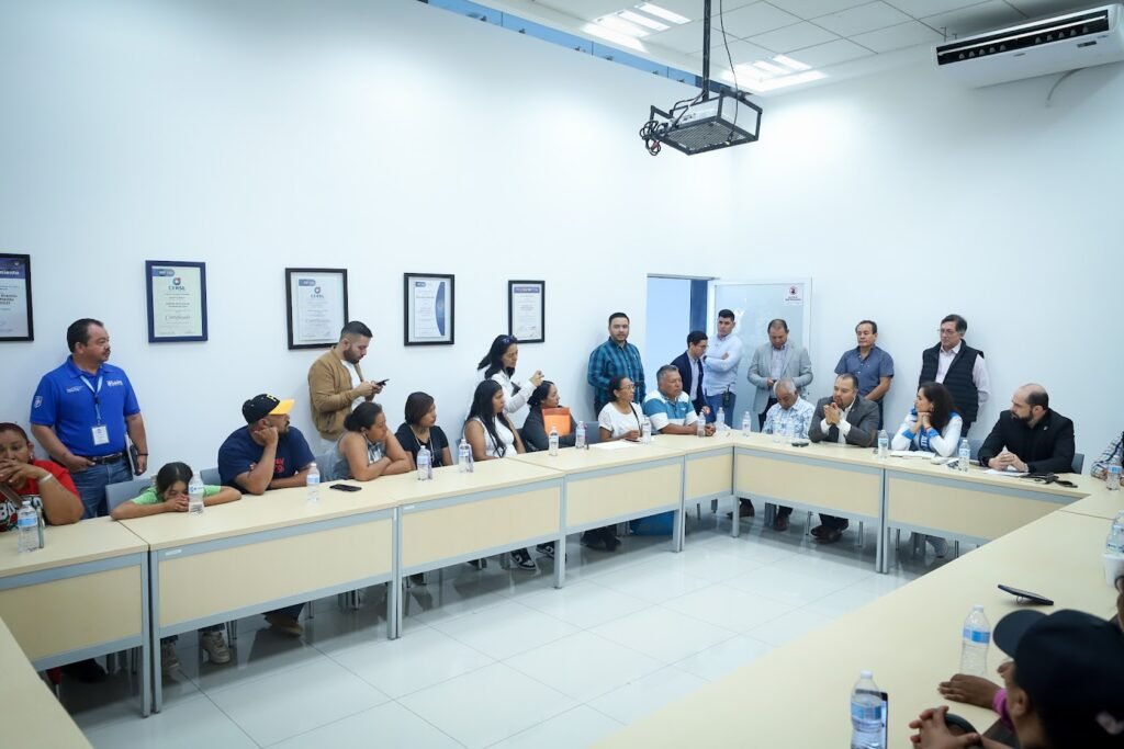 Ale Gutiérrez, refrenda su compromiso de no dejar solas a las familias: acompañamiento legal y apoyos sociales a través de Fuerza León.