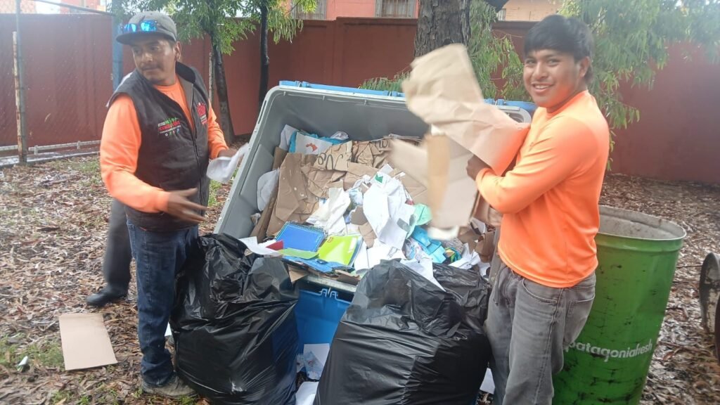 Durante esta jornada, decenas de personas de San Miguel de Allende, se sumaron al compromiso.