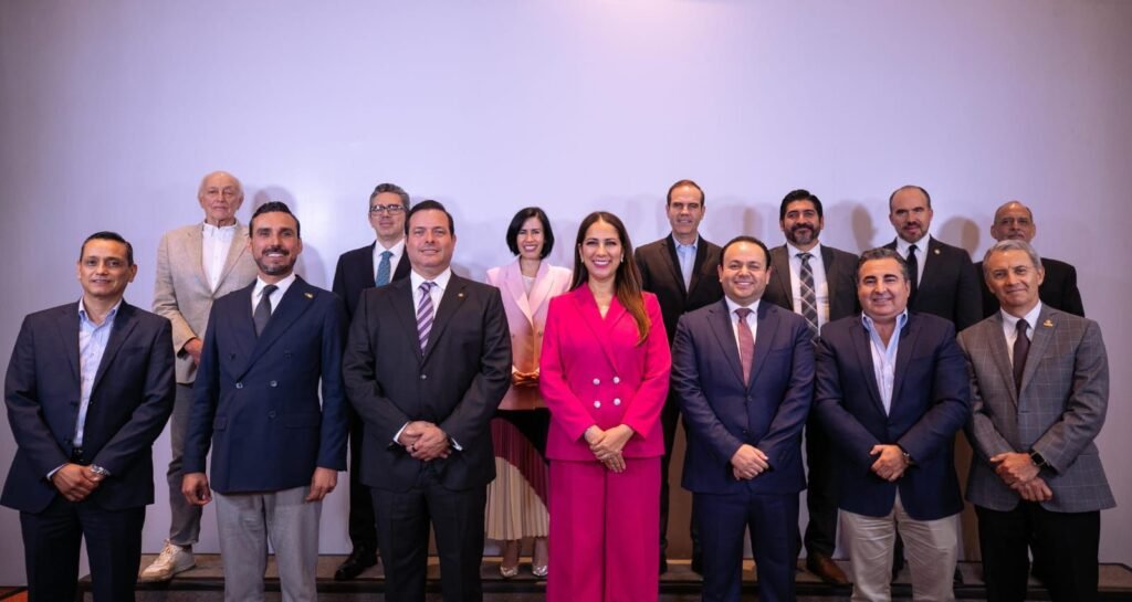 Libia Denisse García destacó la importancia de este nuevo modelo de colaboración, sectorizado en la Secretaría del Nuevo Comienzo denominado “Tocando Corazones”.