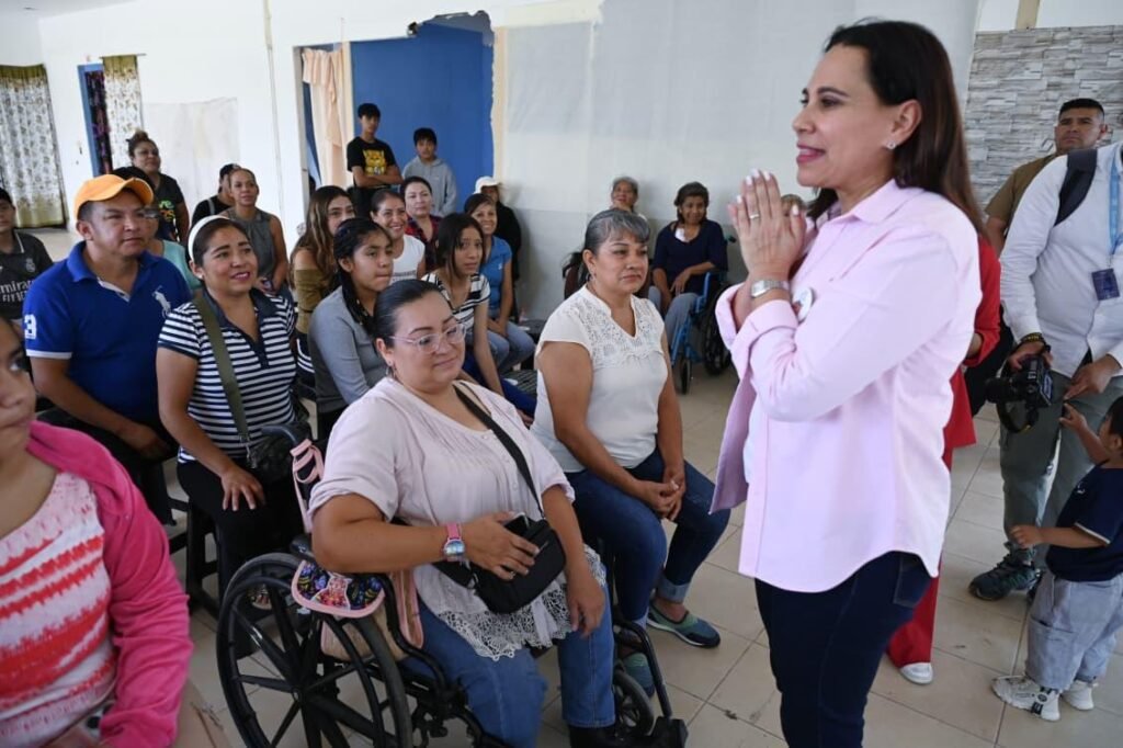 Lorena Alfaro agradeció de igual manera a las personas que participan en los programas sociales de Irapuato.