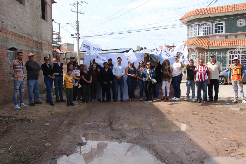 Adolfo Alfaro reiteró su compromiso de seguir trabajando para mejorar la calidad de vida de los habitantes de Manuel Doblado.