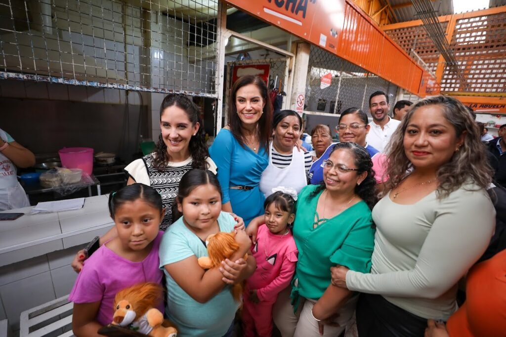 Ale Gutiérrez reiteró su compromiso de mejorar la calidad de vida de los comerciantes, así como de los leoneses.