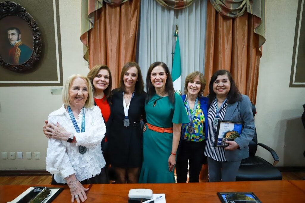 Ale Gutiérrez destacó que las galardonadas son ejemplo de inspiración para nuevas generaciones, dentro y fuera de la ciudad.