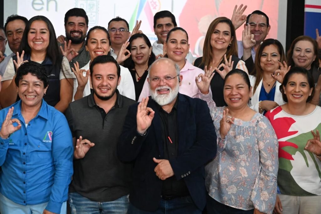 Lorena Alfaro destacó la importancia de sensibilizar al personal de todas las dependencias de Irapuato.