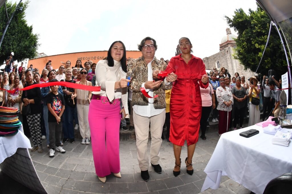En esta feria en San Miguel de Allende, participaron 117 mujeres productoras y artesanas.