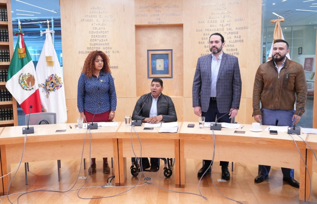 La Comisión para las Juventudes y Deporte del Congreso local resaltó la labor de trabajar por los jóvenes de Guanajuato.
