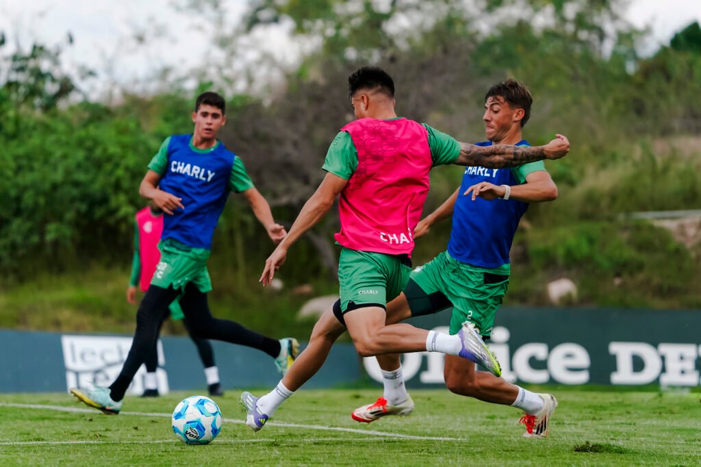 Jugadores de León reconocen que ya merecían una victoria contundente que les diera más seguridad en el torneo.